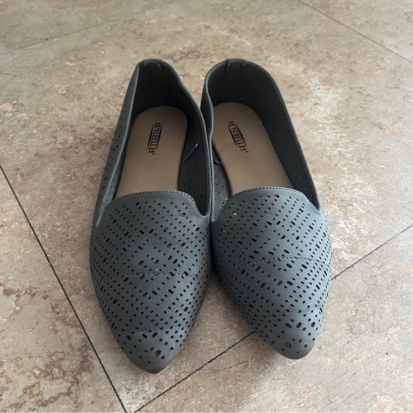 Seychelles Petunia Pointed Toe Flat - Picture 2 of 7